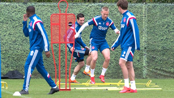 次激烈对决 次激烈对决