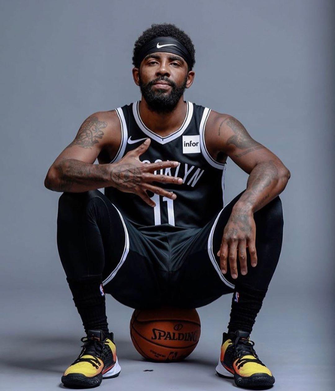 础上不忘创 础上不忘创