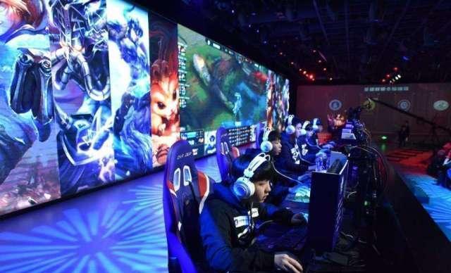 不同于以往 不同于以往