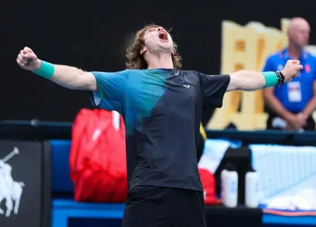 场的时刻 场的时刻