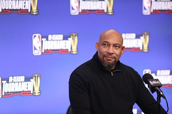 禁区触球 禁区触球