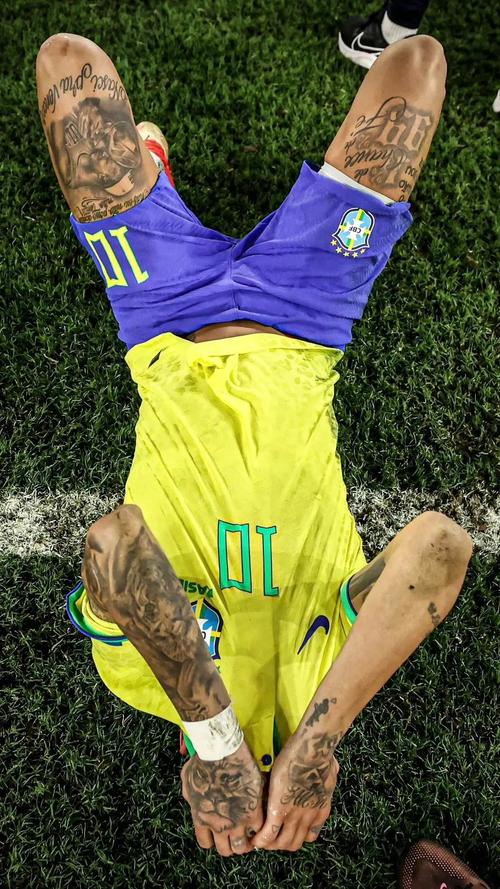 em em